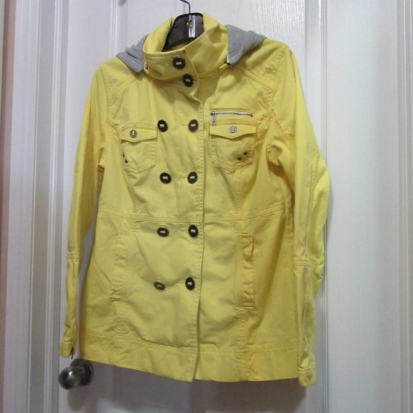 Yellow Jean Coat Hurley size Medium - Picture 3 of 7